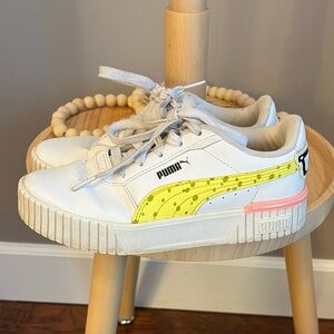 ⭐️⭐️ PICK 5 / $20 Puma Kids White and Yellow Spongebob Sneakers Size 2.5
